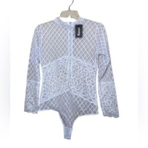 NWT Fredericks of Hollywood, Holly Michelle White Lace Long Sleeve Bodysuit, M